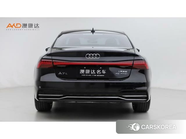 Audi A7L 2024 Черный из Китая