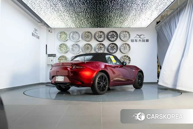 Mazda MX-5 2025 Красный из Китая