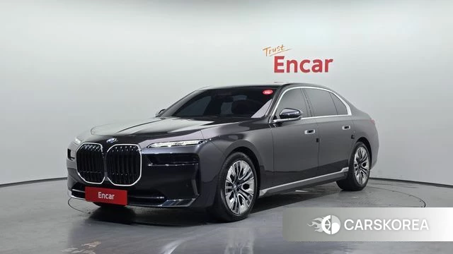 BMW 7 Series (G70) 2023 Серый из Кореи