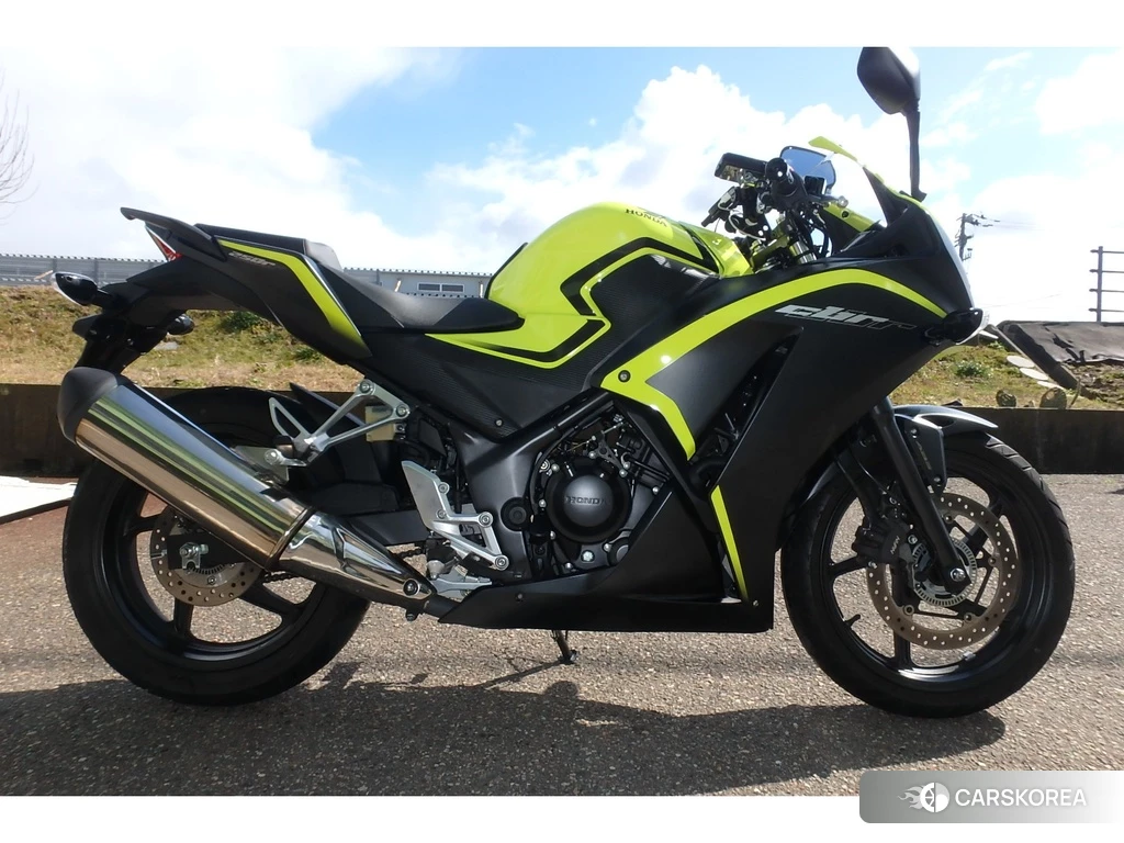 Проданный Honda CBR250R ABS 2016 из Японии, фото 2