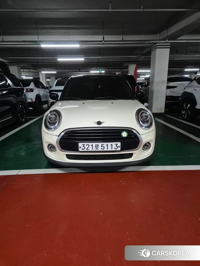 Mini Cooper 2020 Жемчужный цвет из Кореи