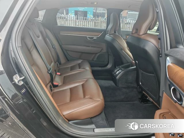 Volvo S90 2019 Черный из Китая
