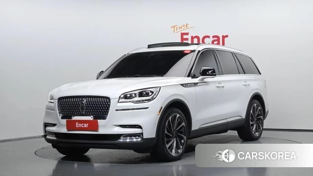 Lincoln Aviator 2nd generation 2020 Белый из Кореи