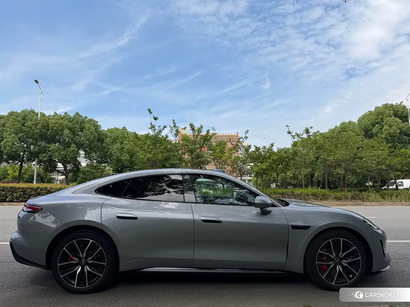 Shangjie Z7 2026 Silver/gray из Китая