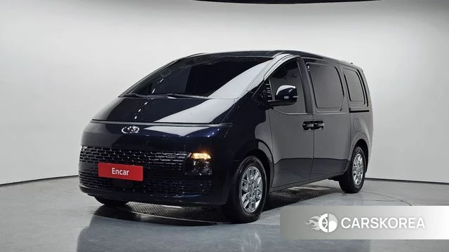 Hyundai Staria 2023 Черный из Кореи