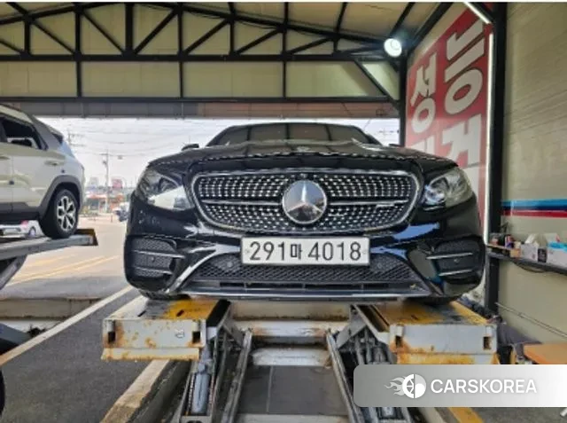 Mercedes-Benz E-Class W213 2019 Черный из Кореи