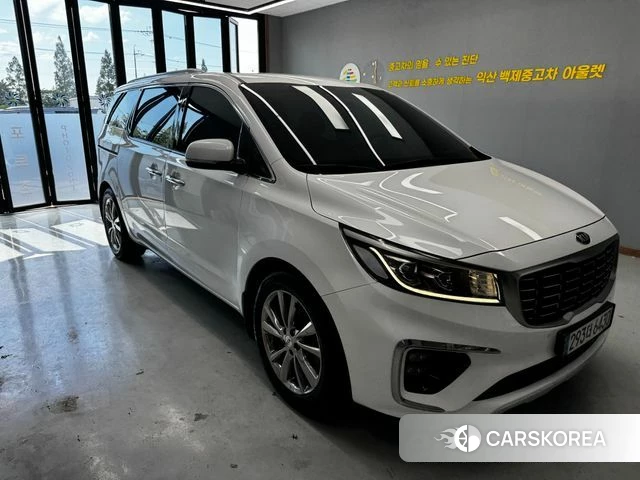 Kia The New Carnival 2018 Белый из Кореи