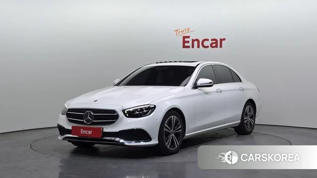 Mercedes-Benz E-Class W213 2020 Белый из Кореи