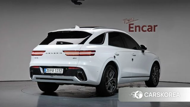 Genesis GV70 2021 Белый из Кореи