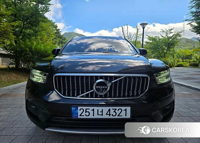 Volvo XC40 2020 Черный из Кореи