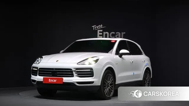Porsche Cayenne (PO536) 2020 Белый из Кореи