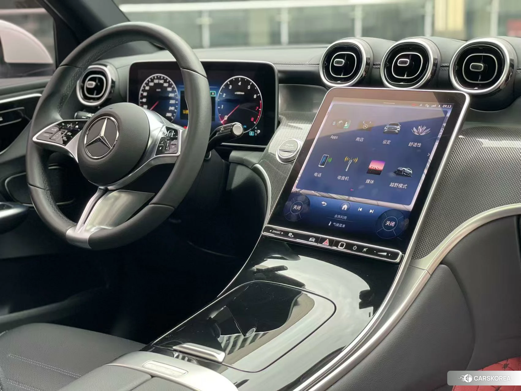 Mercedes-Benz GLC 2023 Белый из Китая