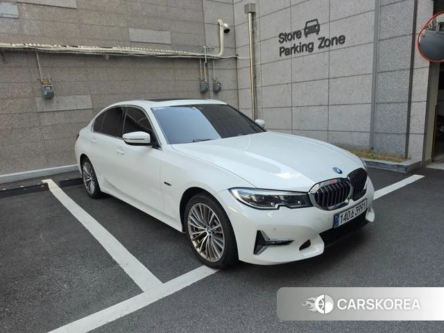 BMW 3 Series (G20) 2021 Белый из Кореи