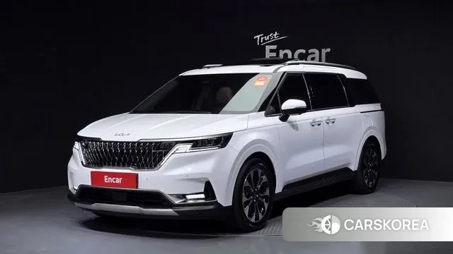 Kia Carnival 4th generation 2023 Белый из Кореи