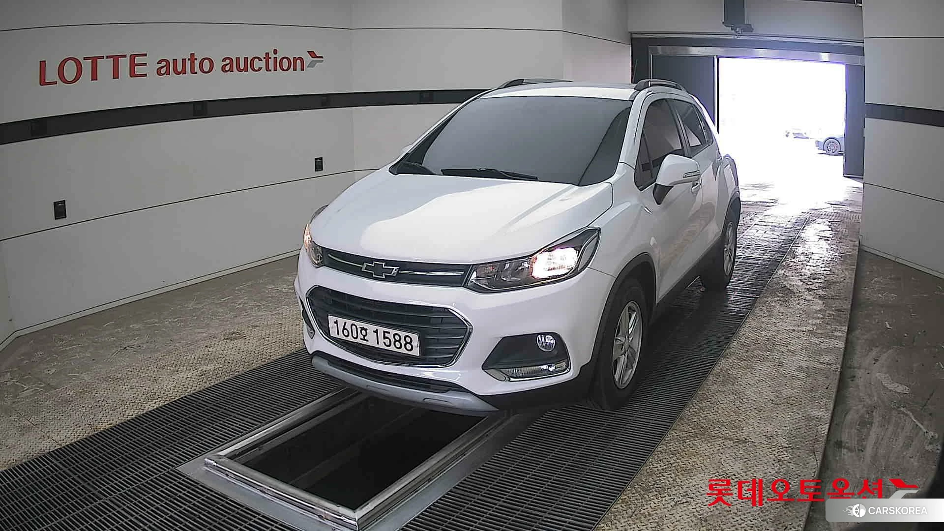 Korea G M Trax 1.4 2021 Snow White Pearl (optional) из Кореи