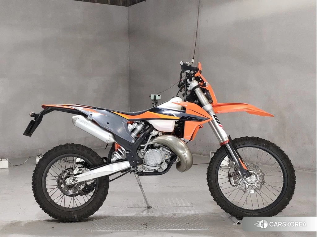 Проданный KTM 150EXC 2021 из Японии