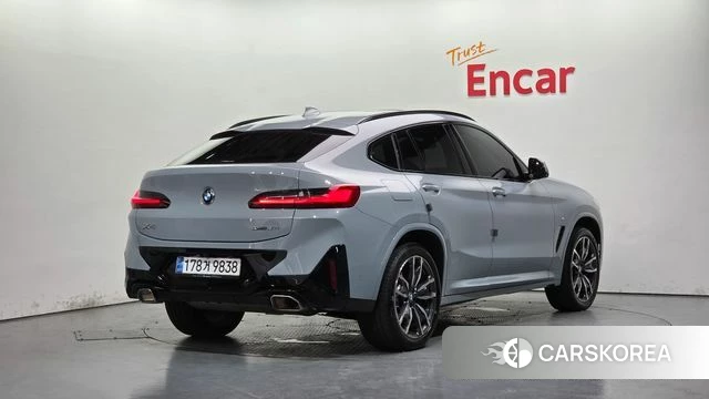 BMW X4 (G02) 2024 Белый из Кореи