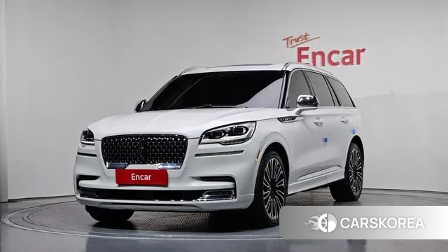 Lincoln Aviator 2nd generation 2020 Белый из Кореи