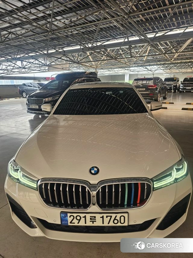 BMW 5 Series (G30) 2021 Белый из Кореи