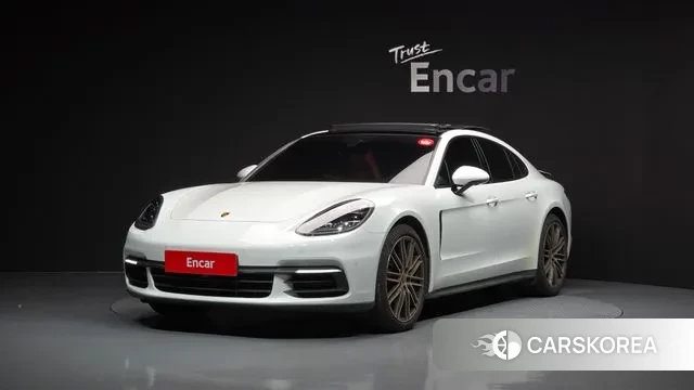 Porsche Panamera (971) 2018 Белый из Кореи