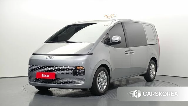 Hyundai Staria 2022 Серебряный из Кореи
