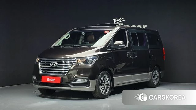 Hyundai The New Grand Starex 2018 Коричневый из Кореи