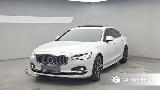 Volvo S90 2024 Белый из Кореи