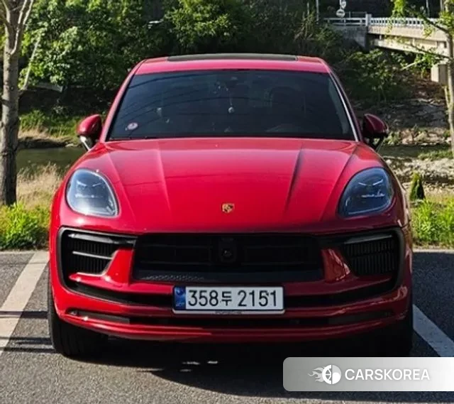 Porsche Macan 2023 Красный из Кореи