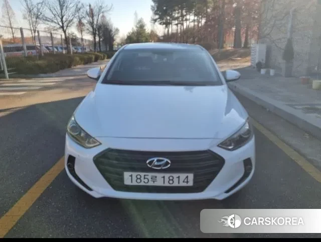 Hyundai Avante AD 2018 Белый из Кореи