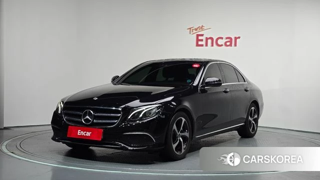 Mercedes-Benz E-Class W213 2019 Черный из Кореи