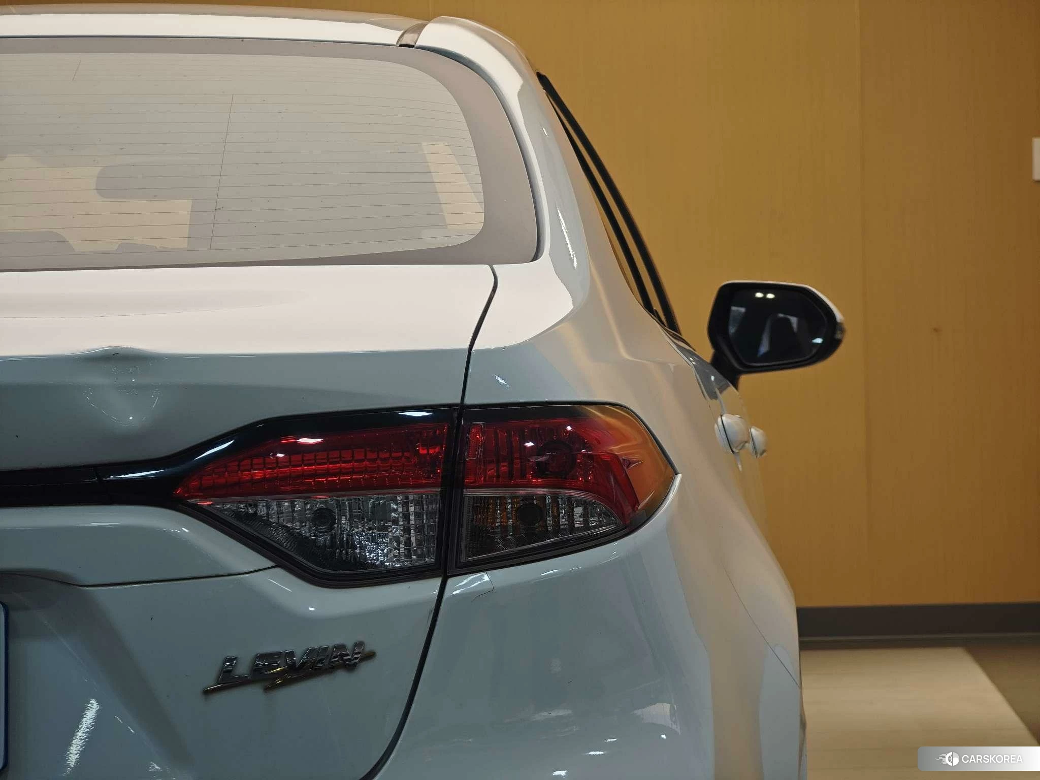 Toyota Lei Ling 2021 Белый из Китая