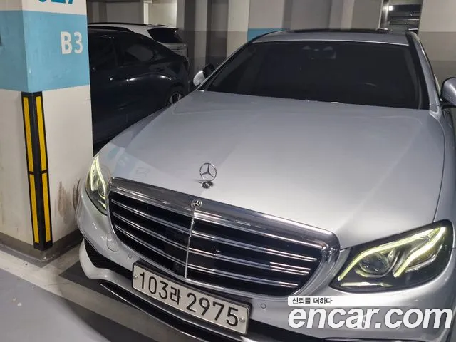 Mercedes-Benz E-Class W213 2020 Серебряный из Кореи