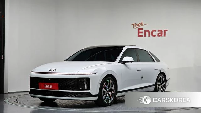 Hyundai Grandeur (GN7) 2023 Белый из Кореи