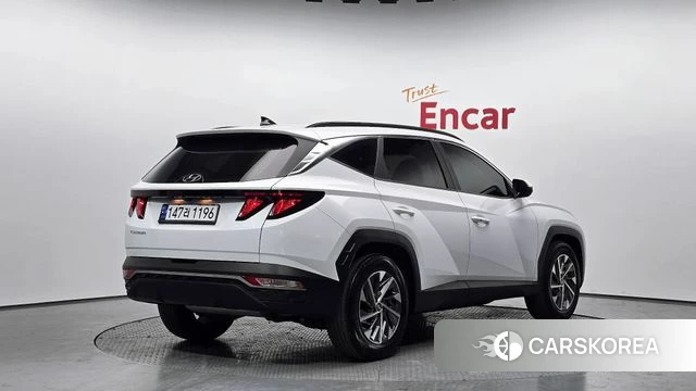 Hyundai Tucson Hybrid (NX4) 2021 Белый из Кореи