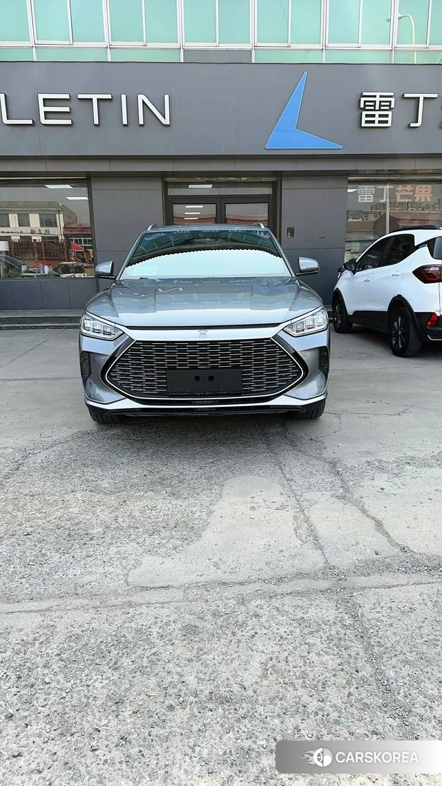 BYD Song PLUS DM 2022 Темно-серый из Китая