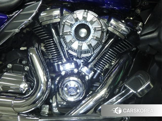 Engine photo