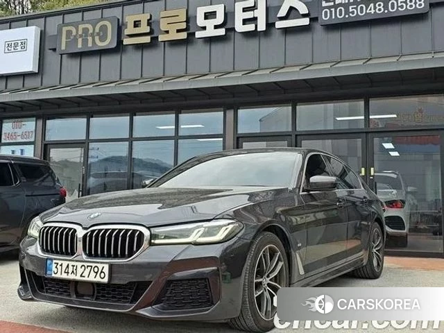 BMW 5 Series (G30) 2021 Серый из Кореи