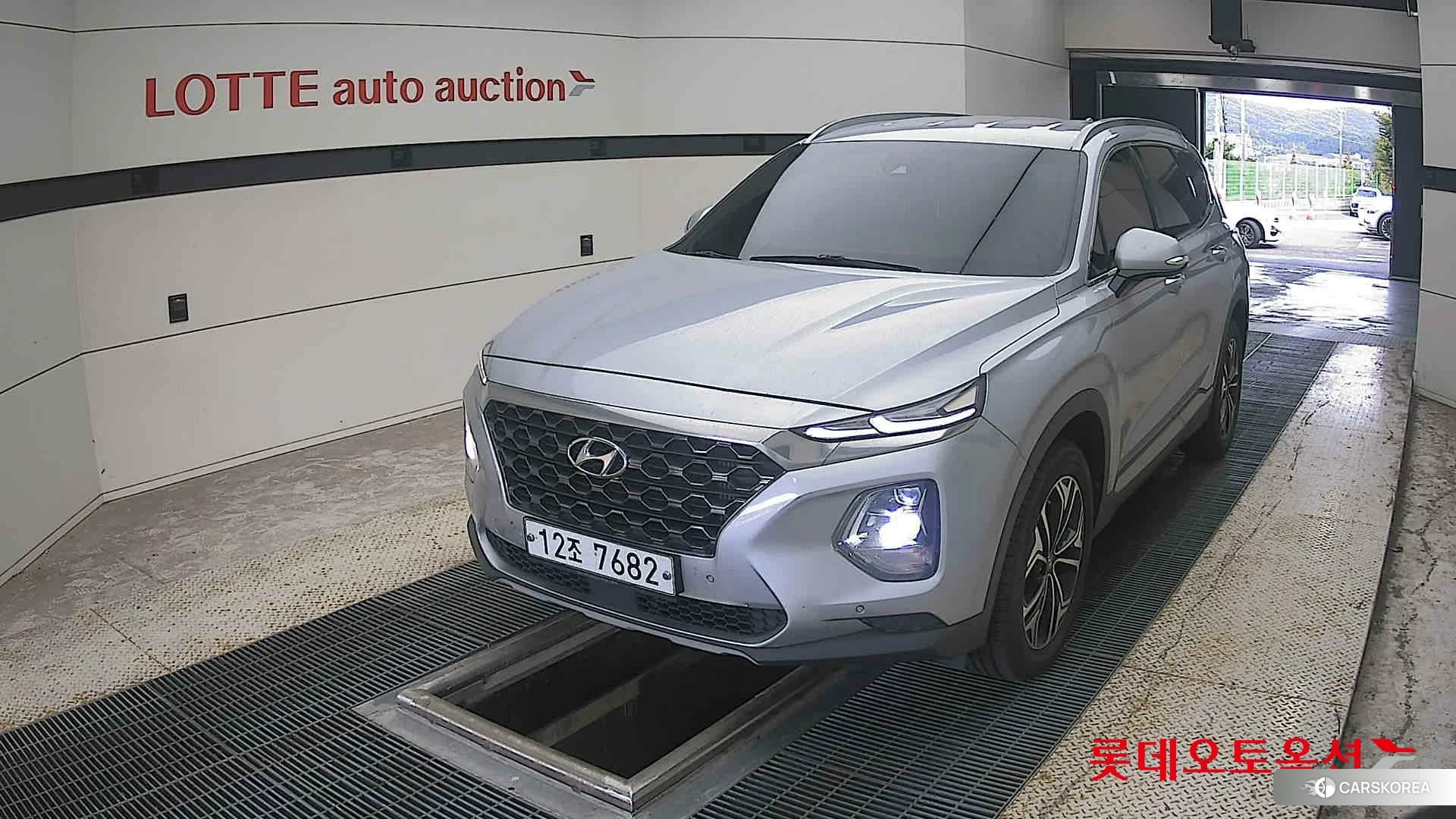 Hyundai Santa Fe 2019 Другое из Кореи