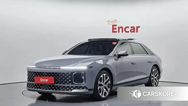 Hyundai Grandeur Hybrid (GN7) 2023 Светло-серебряный цвет из Кореи