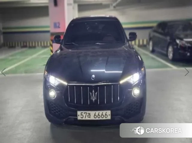 Maserati Levante 2018 Черный из Кореи