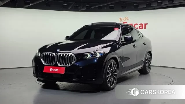 BMW X6 (G06) 2023 Черный из Кореи