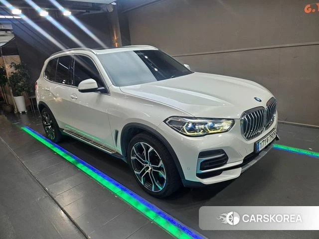 BMW X5 (G05) 2021 Белый из Кореи
