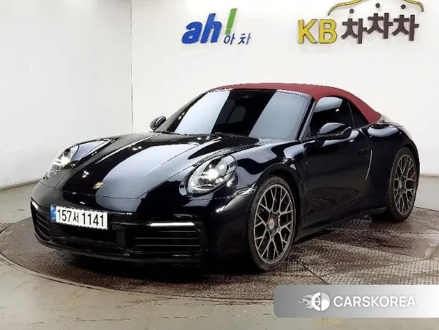 Porsche 911(992) 2020 Черный из Кореи