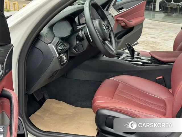 BMW 5 series 2021 Белый из Китая