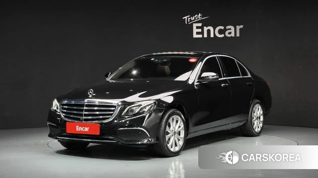 Mercedes-Benz E-Class W213 2018 Черный из Кореи