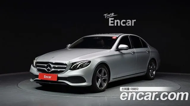 Mercedes-Benz E-Class W213 2019 Серебряный из Кореи