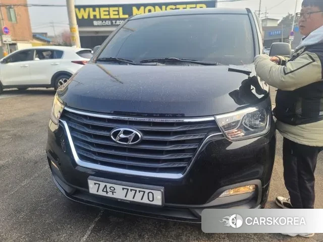 Hyundai The New Grand Starex 2018 Черный из Кореи