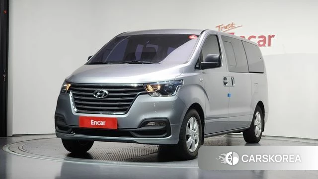 Hyundai The New Grand Starex 2018 Серебристо-серый из Кореи
