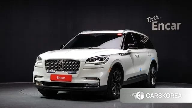 Lincoln Aviator 2nd generation 2021 Белый из Кореи