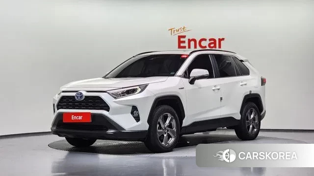 Toyota RAV4 5th Generation 2021 Белый из Кореи